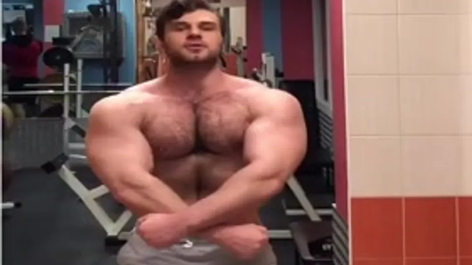 Vorotyncev Posing
