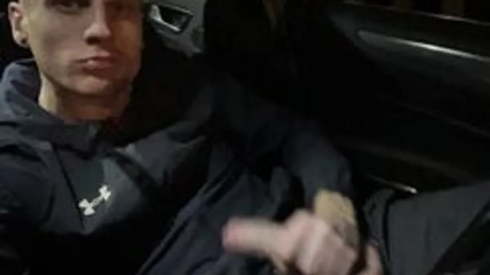 Twink Boys Masturbate in Carpark