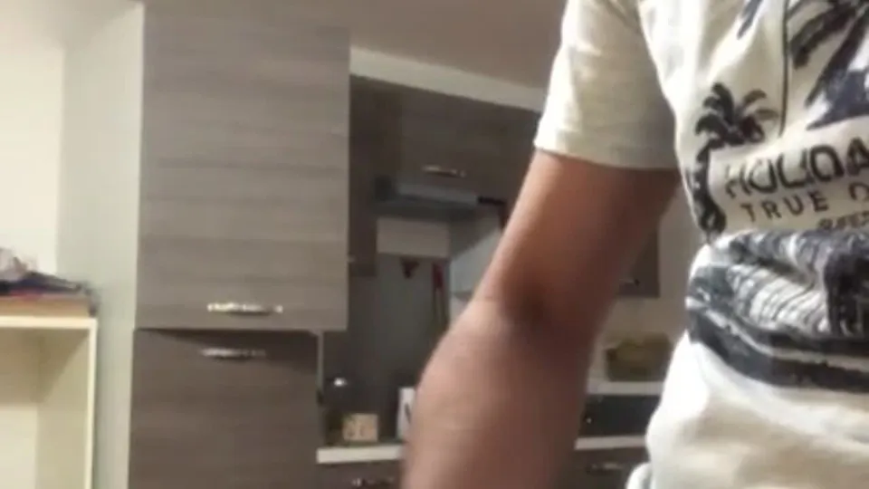 Wanking eating french_buxtehude.mp4