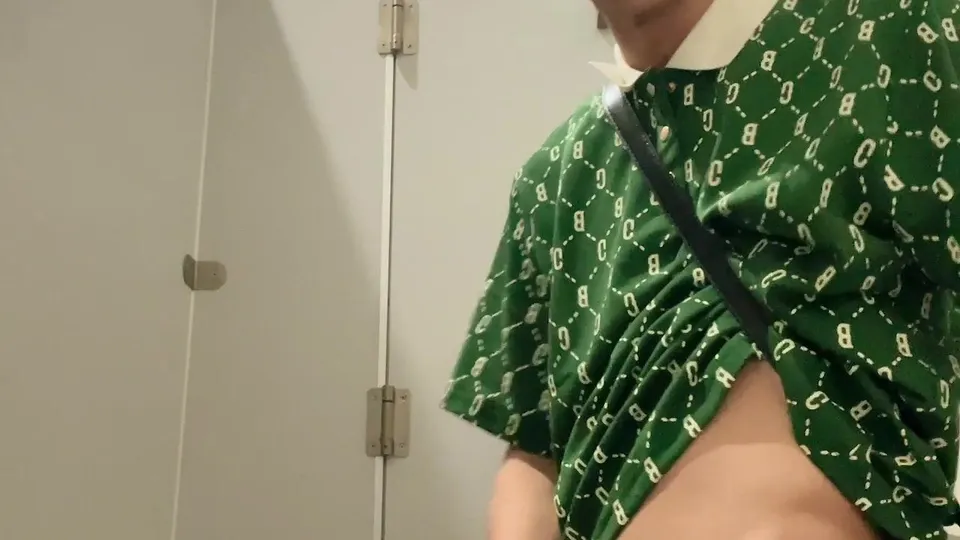 Wanking until cumming in public bathrooms boys porn