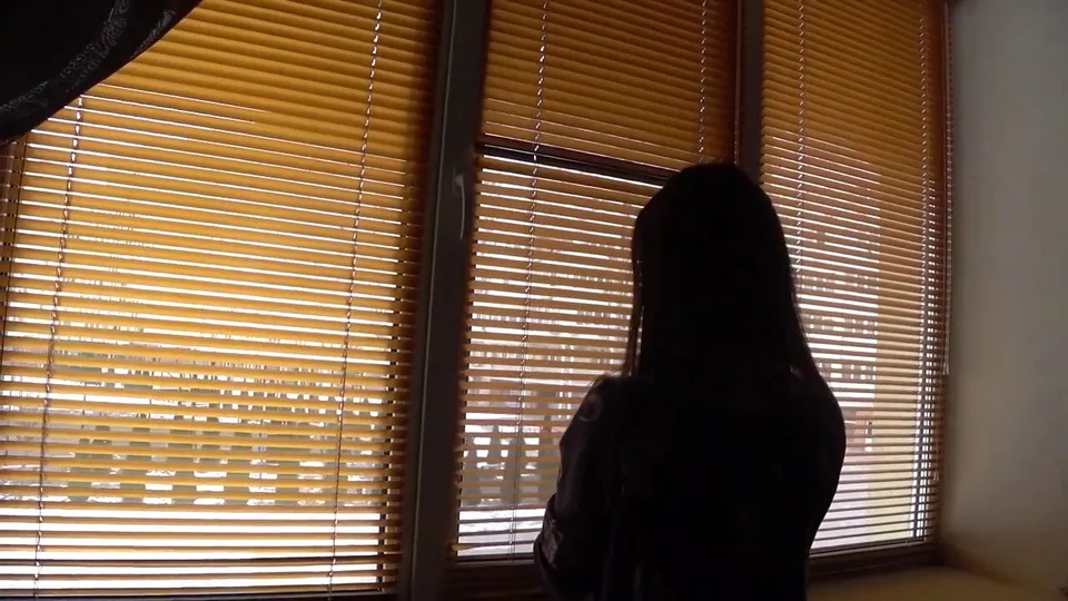 Watch Lilys memories, he fucked me in front of the courtyard  - 2023