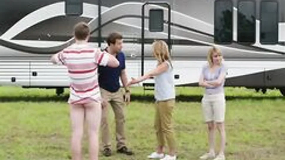 We're the Millers Spider Bite Scene