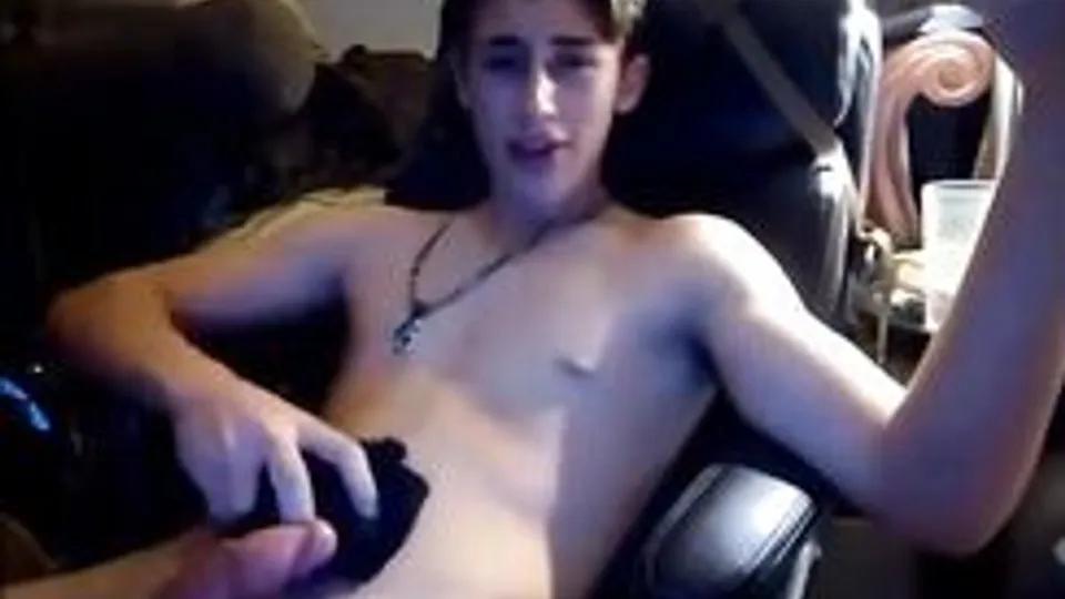 Twink Cam Boys Masturbate Together