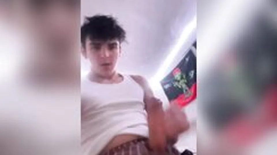 White Vest and Boxer Shorts Shooter