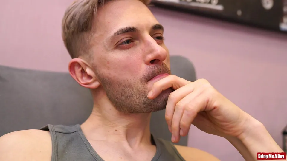 Elio Pjatteryd & Lewis Konnor: Age Gap Intimacy