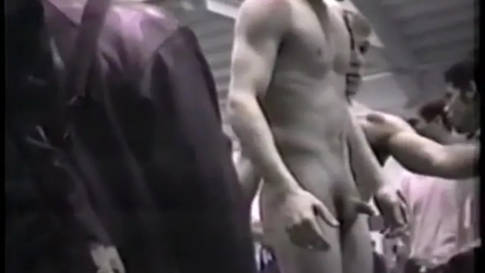 Wrestlers weighing in - ThisVid.com