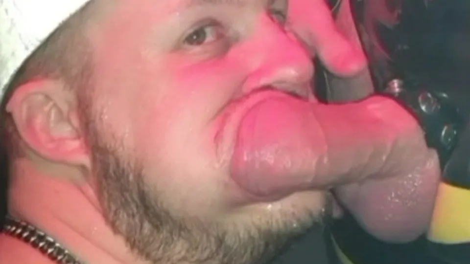 XL rubber throatgoat public - ThisVid.com