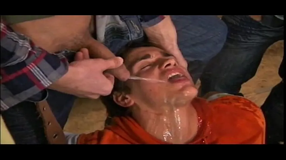 Gay Pissing Fetish Scene