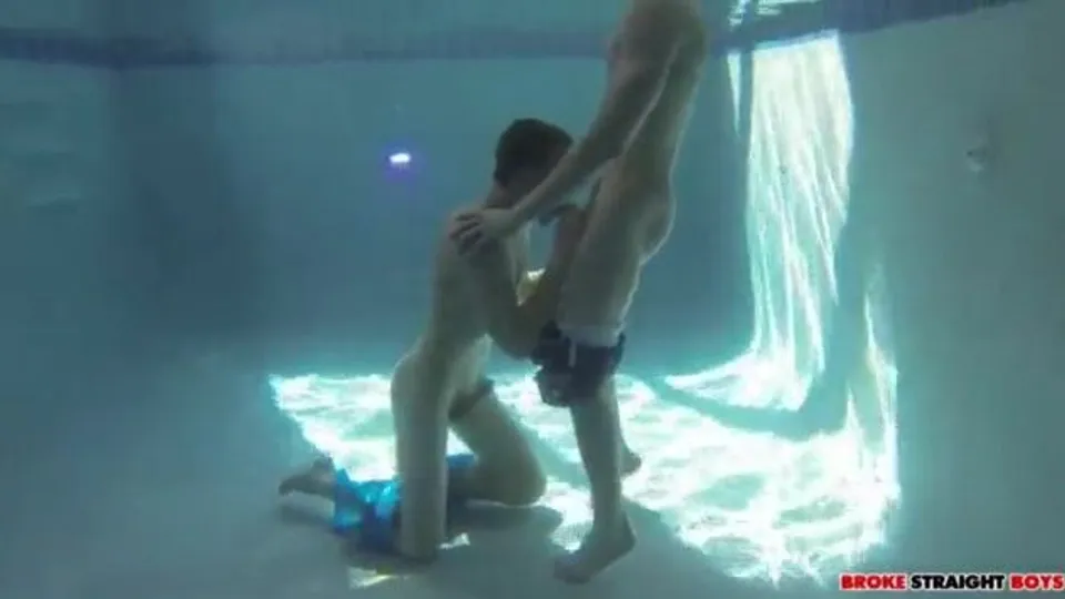 XVs-johnny and adam ficken ohne gummi unter wasser