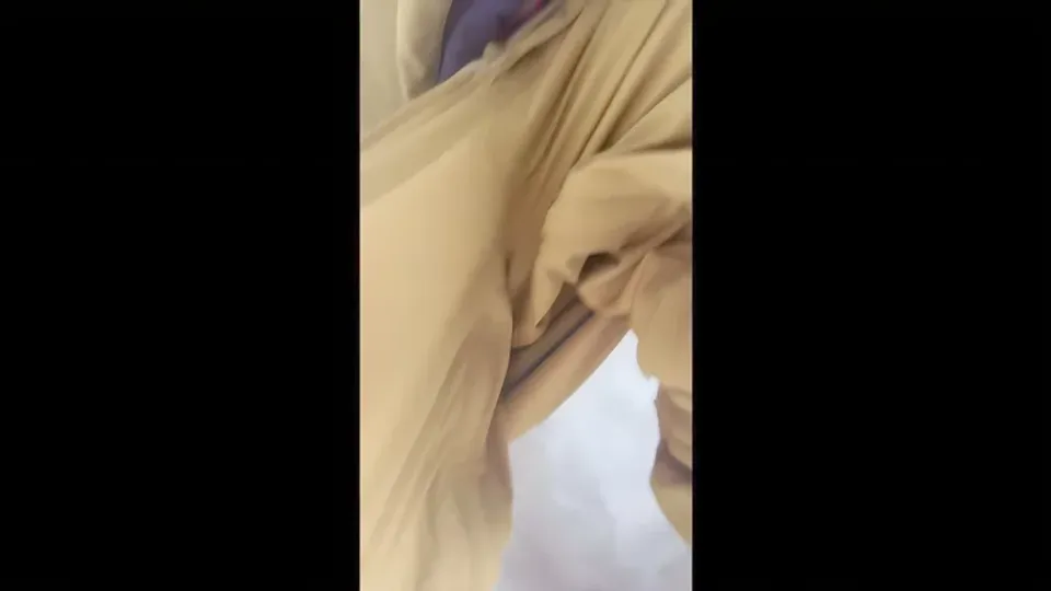 Snowy Blonde Encounter