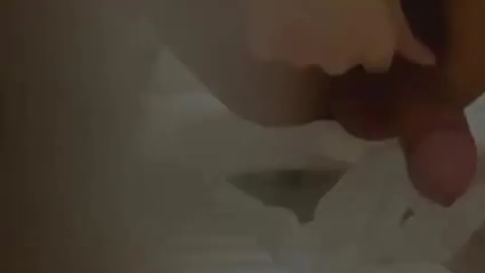 Young boy in the toilet - ThisVid.com