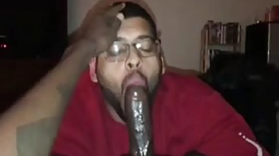 Young dominican guy servicing a straight african cock