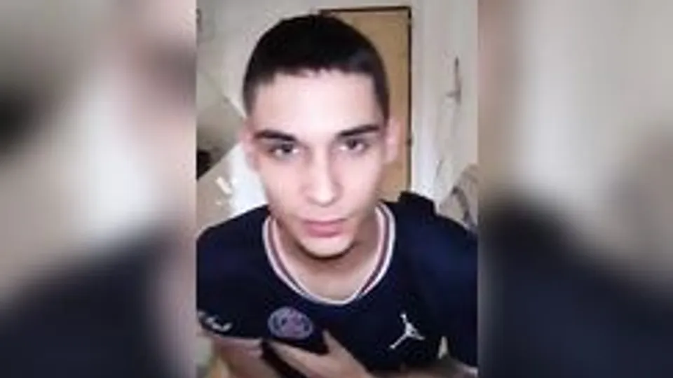 Young jerks off twink show cam porn