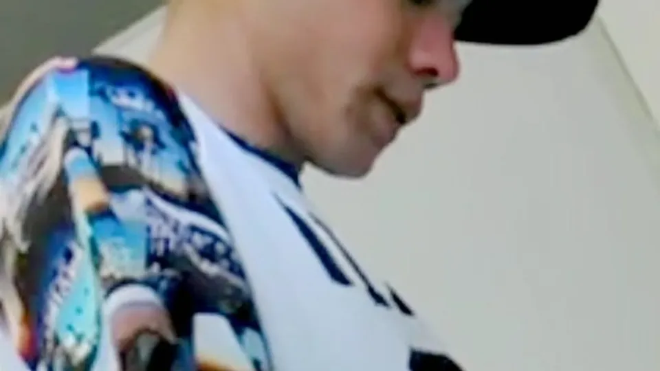 Young man urinal spy -31 - ThisVid.com