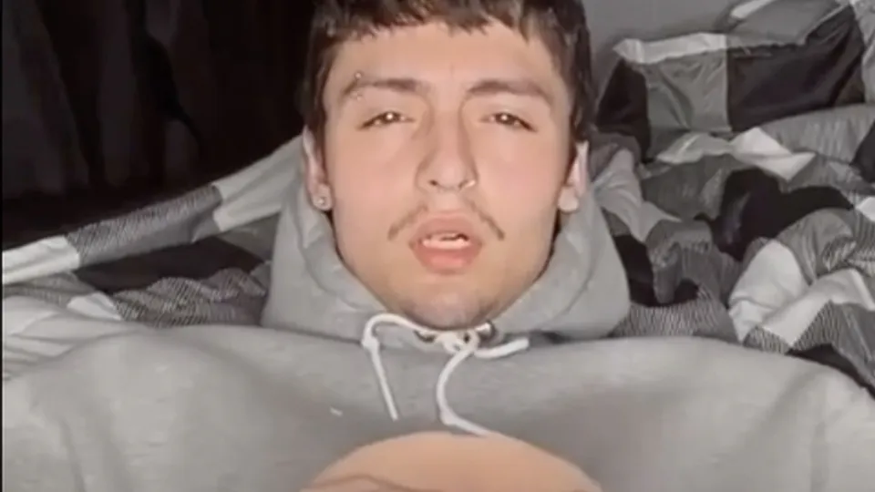 Young redneck fuckin plastic pussy doll toy til he cums - ThisVid.com