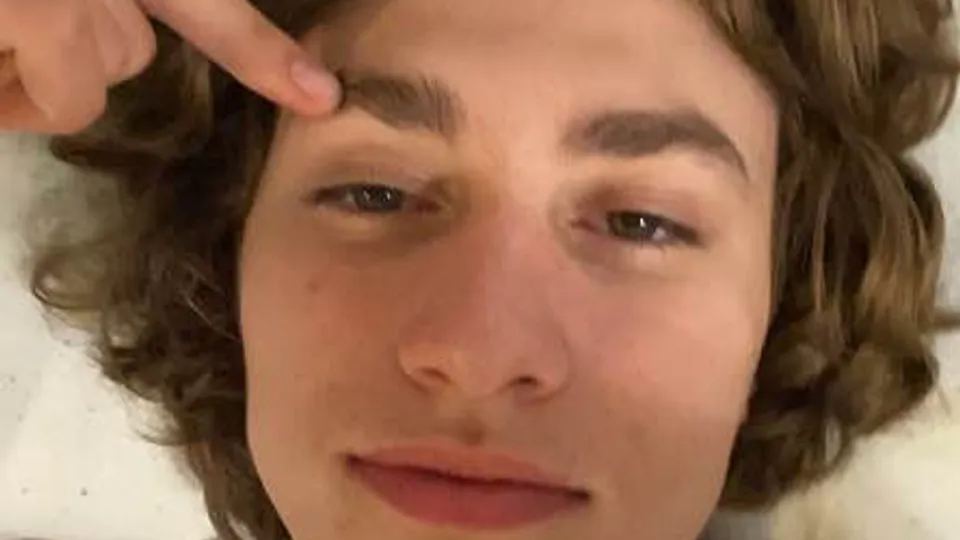Young Str8 American Twink Skater Boi Baited (Cumshot) - ThisVid.com