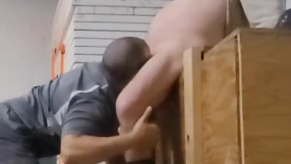 Young sucking old straight guy - ThisVid.com