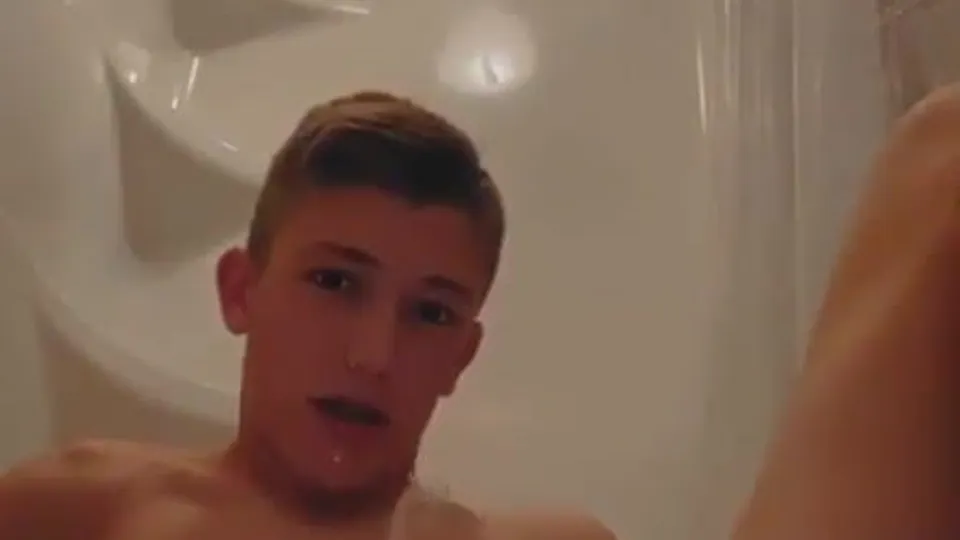Young twink pissing in mouth - video 2 - ThisVid.com