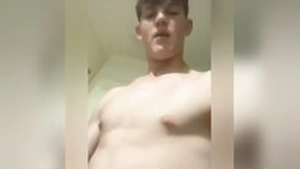 Yummy dude in white shorts