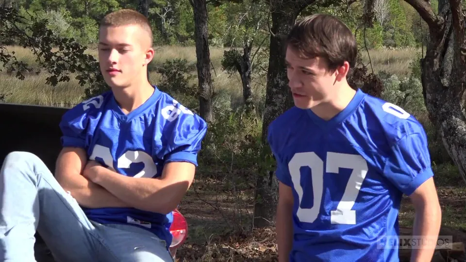 Zach Taylor, Colton James, Sean Ford, Joey Mills et Corbin Colby - Tight Ends - Scène 3