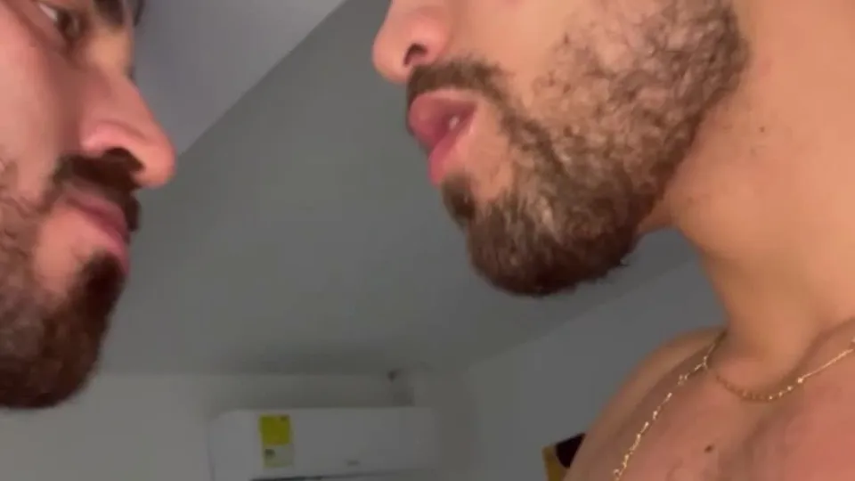 Zarataco's Hairy Daddy Encounter